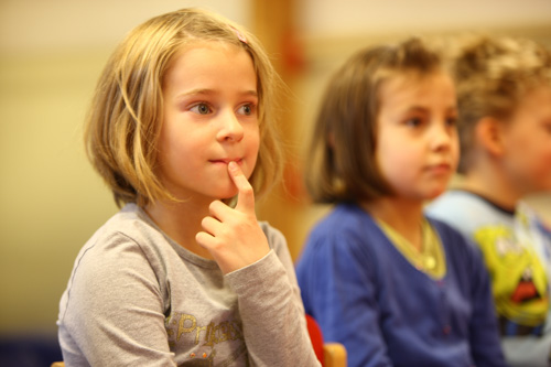 Kinder beim Musizieren