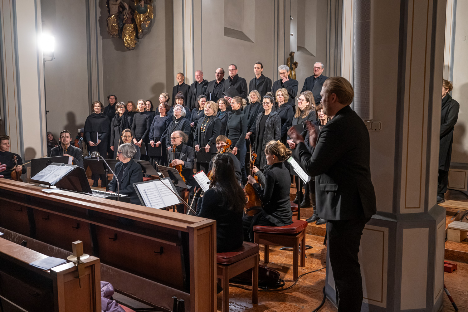 Cantamoore und Kammerorchester in der Kirche Hl. Dreifaltigkeit