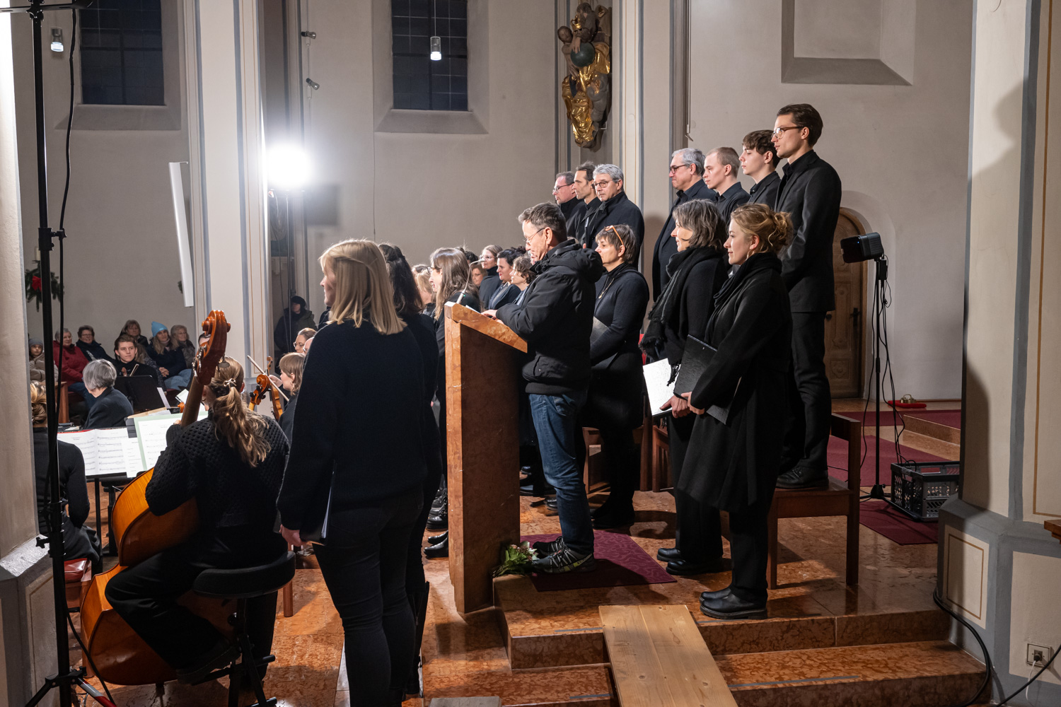 Pfarrer M. Scheurenbrand bei der Begrüßung